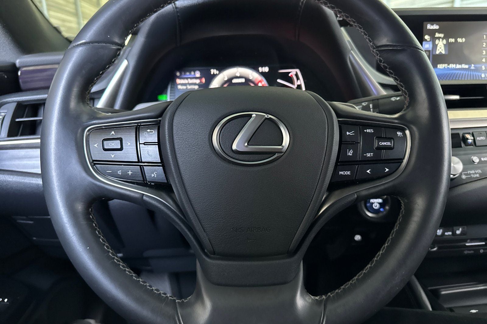 2021 Lexus ES 300h