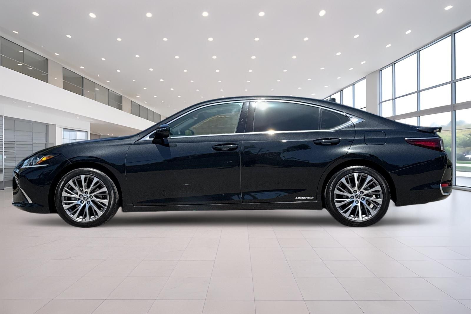 2021 Lexus ES 300h