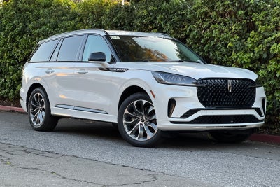 2025 Lincoln Aviator Premiere