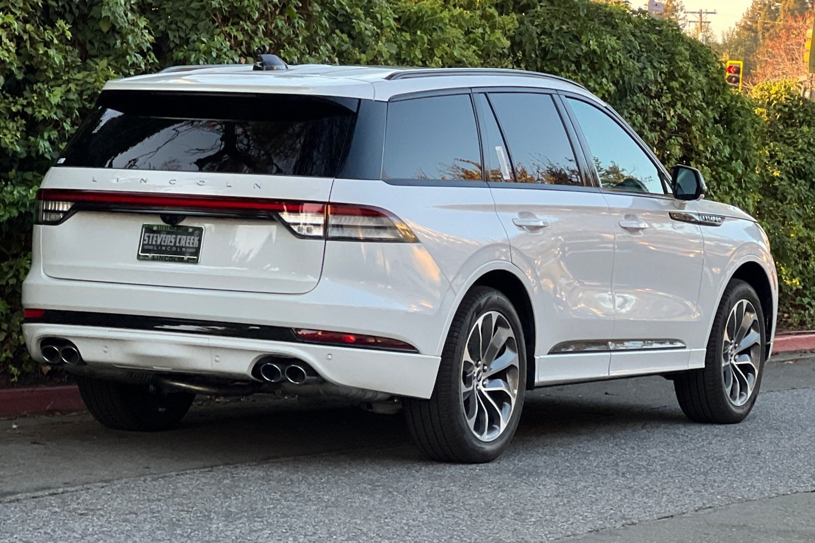 2025 Lincoln Aviator Premiere