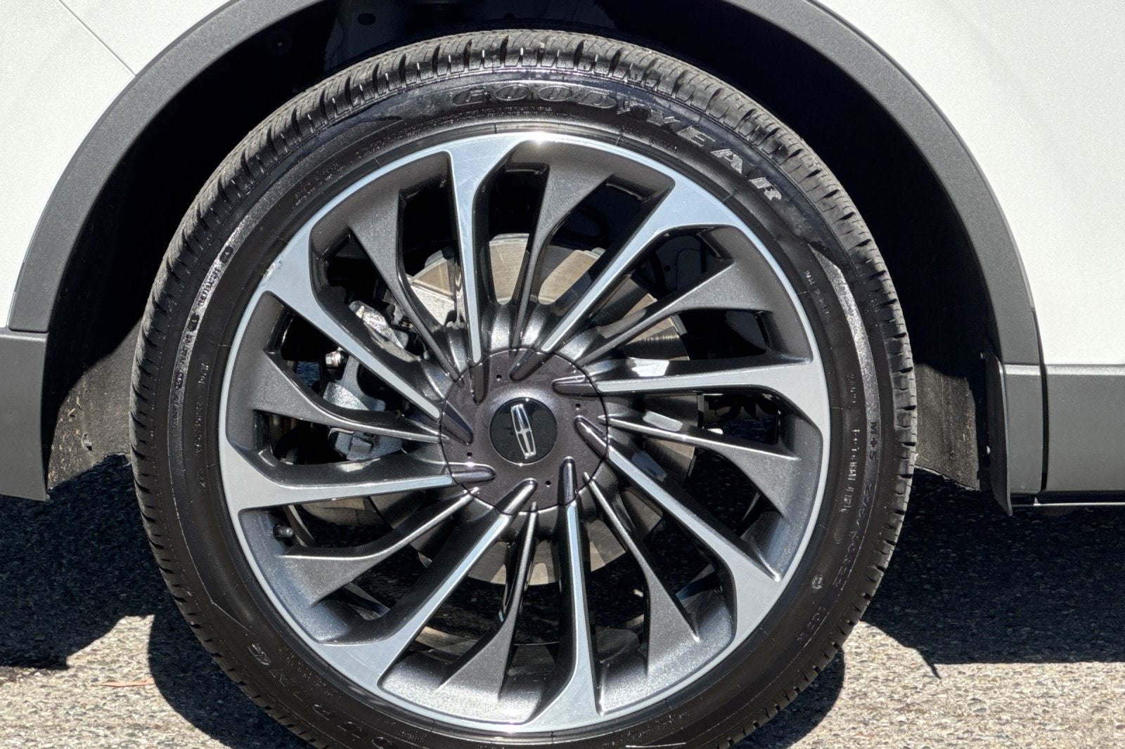 2025 Lincoln Aviator Reserve Equipment Group 200A