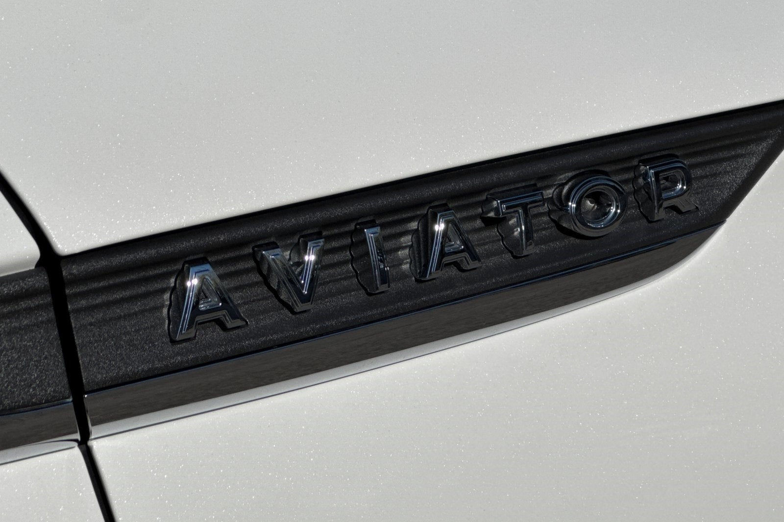 2025 Lincoln Aviator Reserve Equipment Group 200A