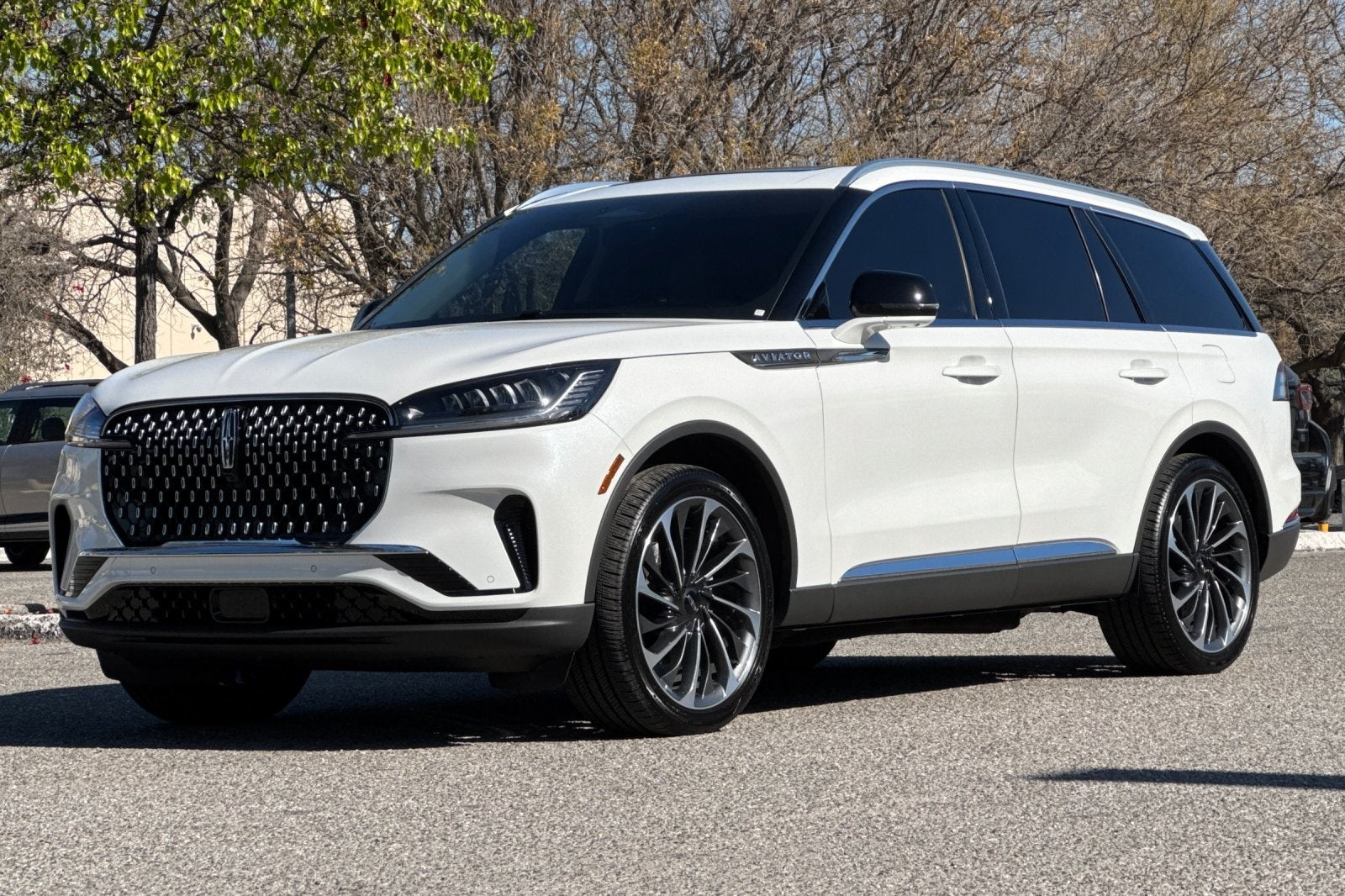 2025 Lincoln Aviator Reserve Equipment Group 200A