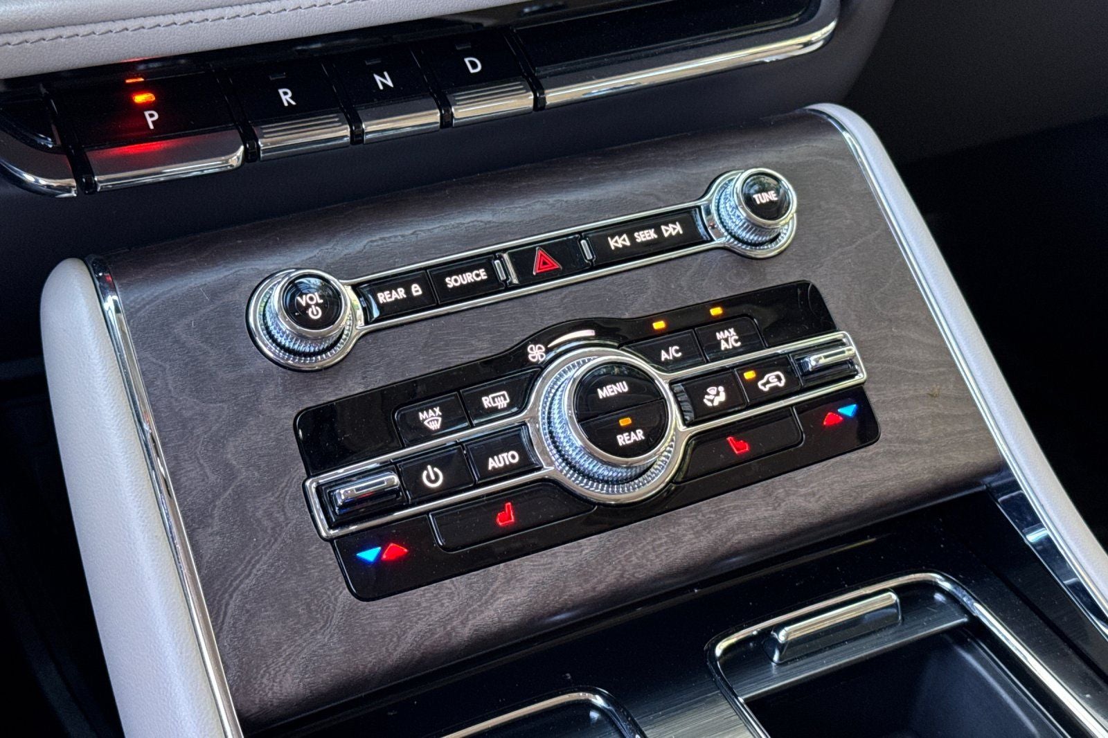 2023 Lincoln Aviator Reserve Equipment Group 200A