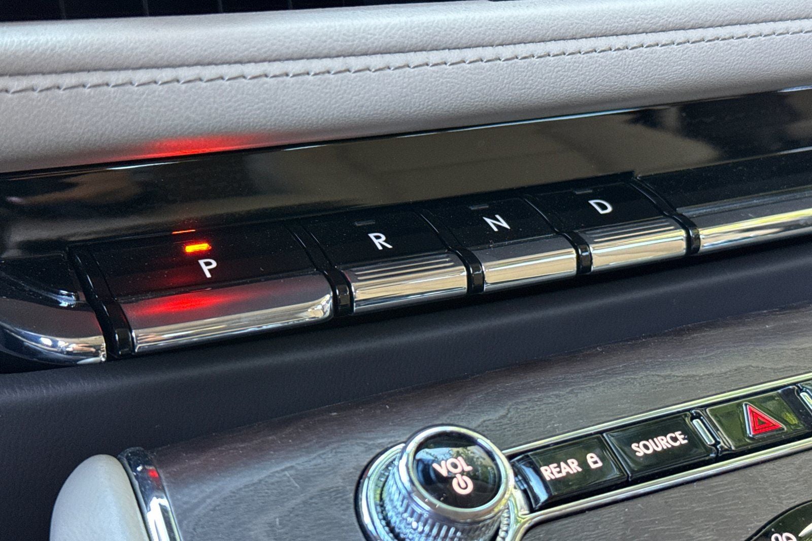 2023 Lincoln Aviator Reserve Equipment Group 200A