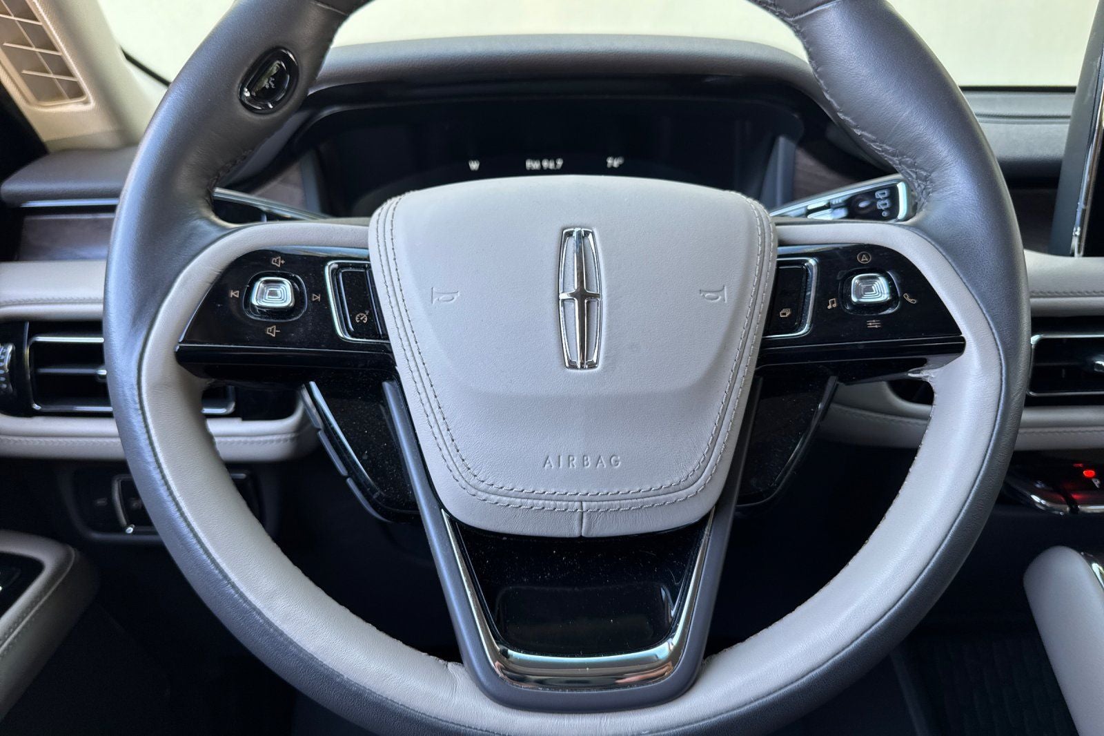 2023 Lincoln Aviator Reserve Equipment Group 200A