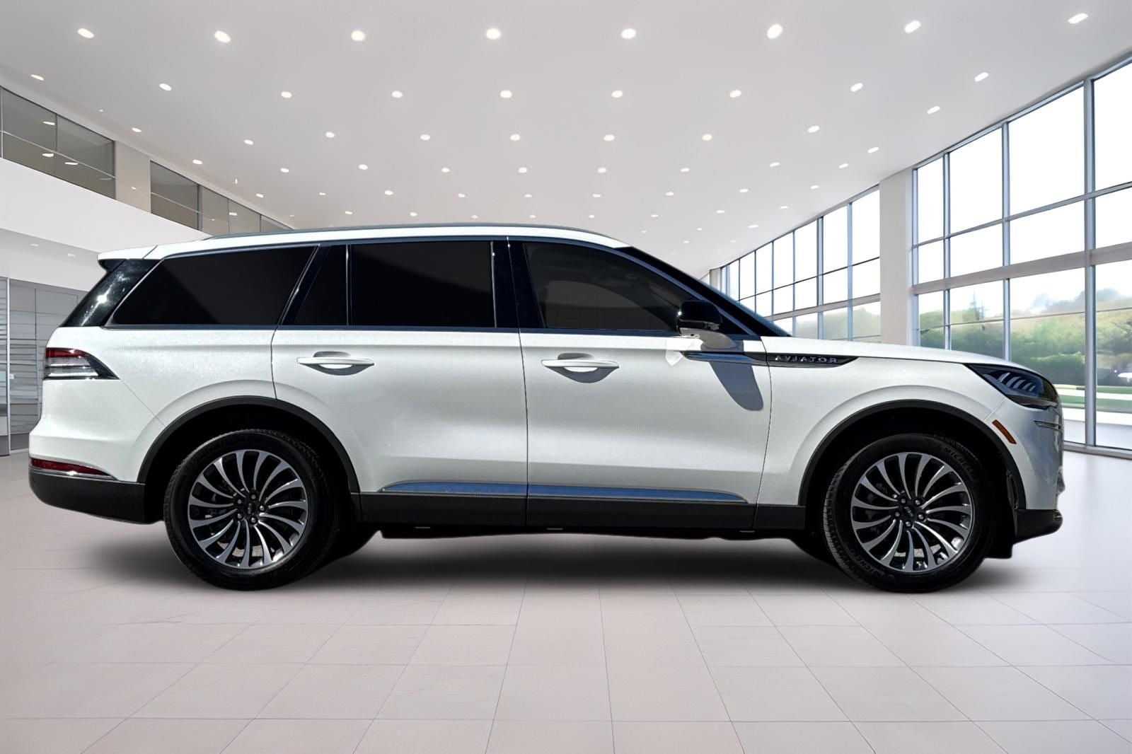 2023 Lincoln Aviator Reserve Equipment Group 200A