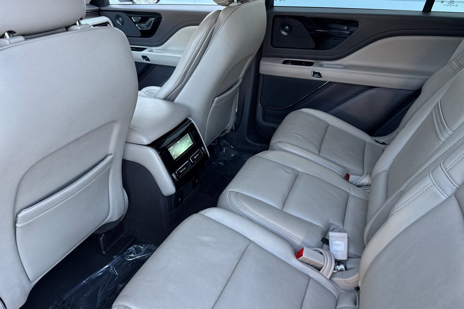 2020 Lincoln Aviator Reserve Equipment Group 201A