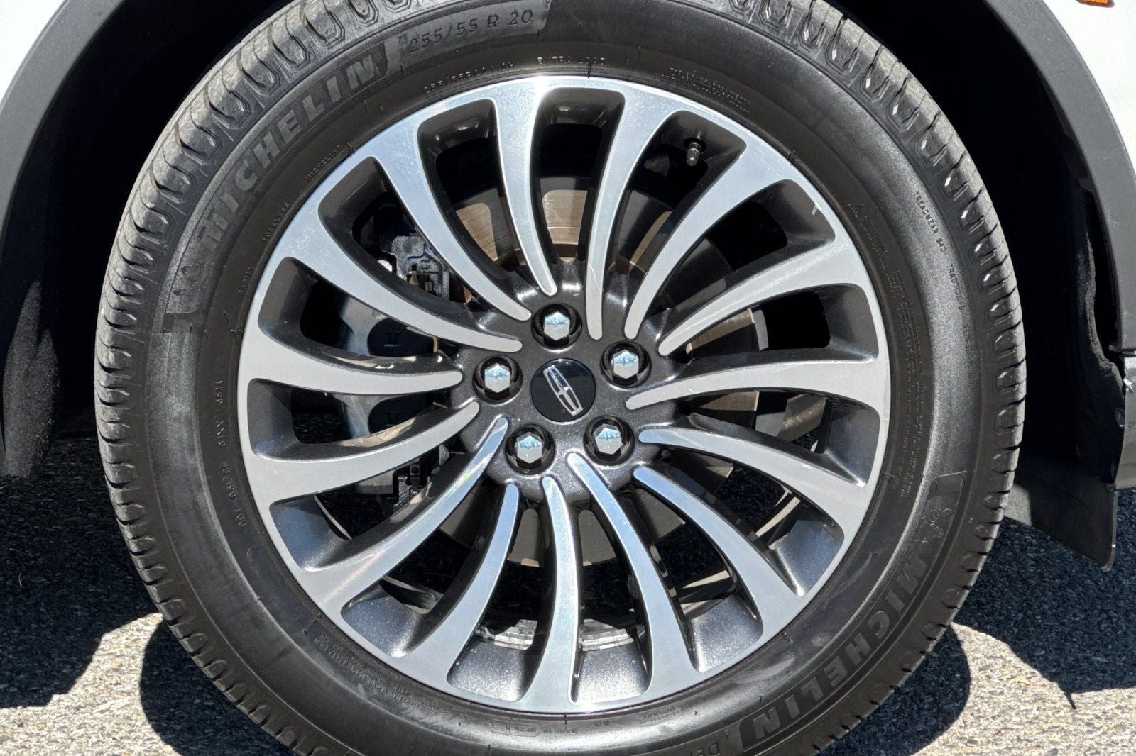 2020 Lincoln Aviator Reserve Equipment Group 201A