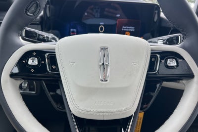 2025 Lincoln Aviator Black Label