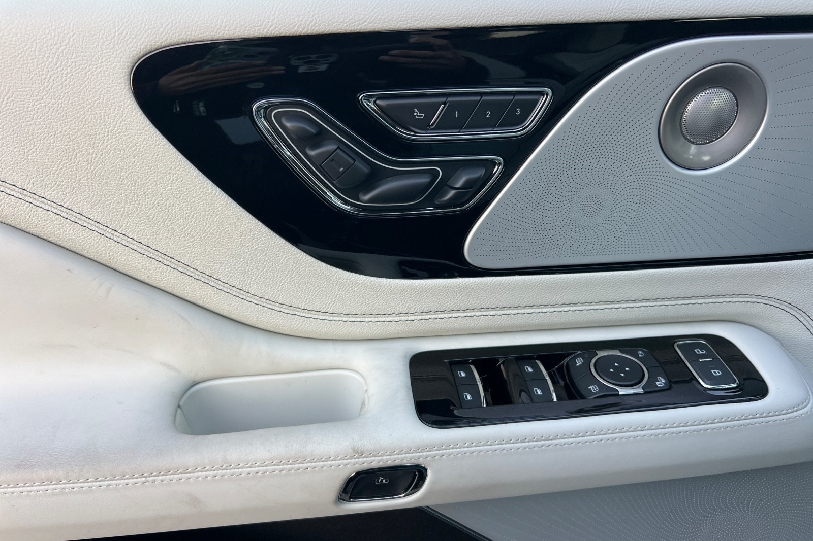 2026 Lincoln Aviator Black Label