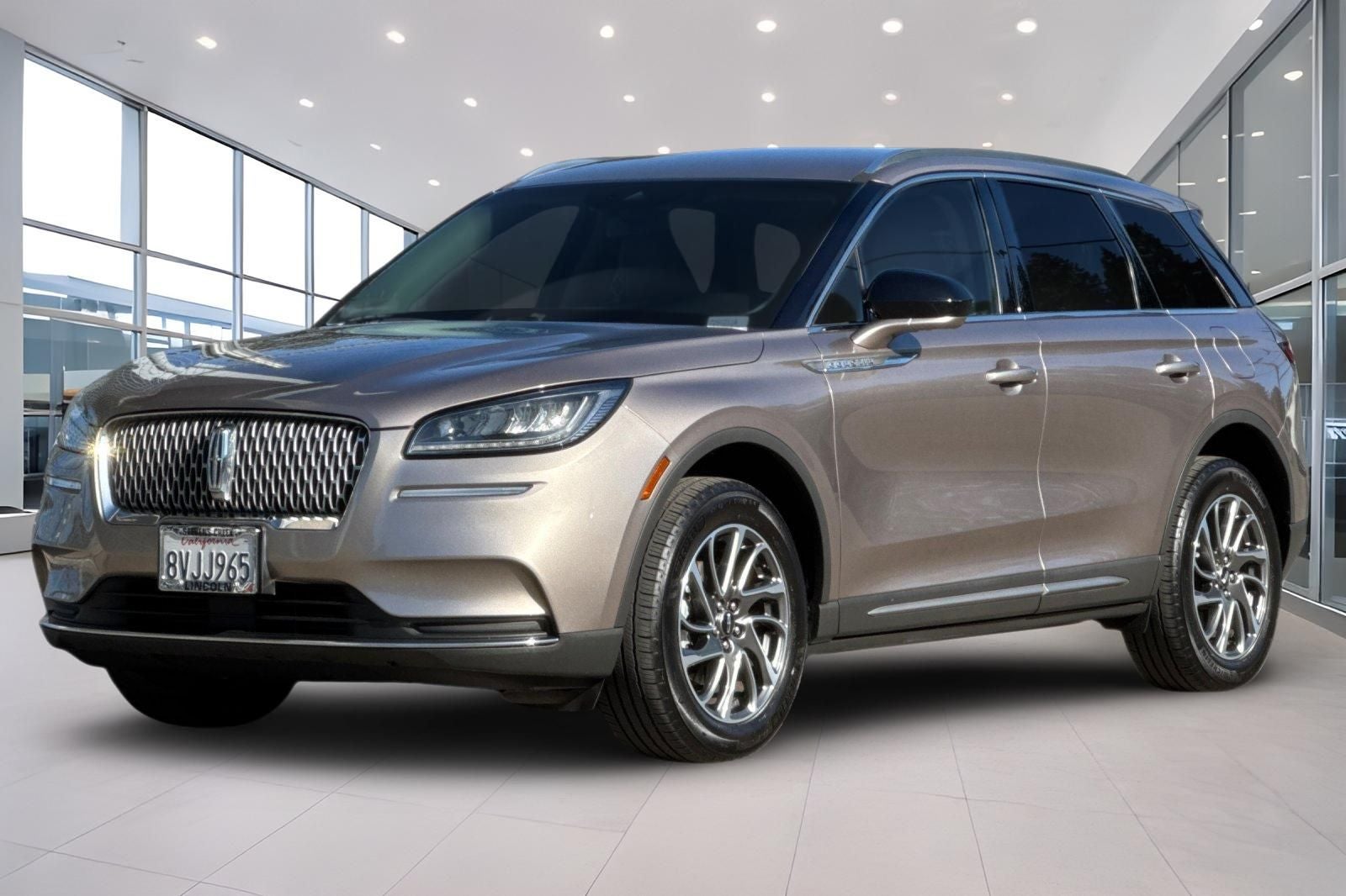 2021 Lincoln Corsair Standard Equipment Group 101A