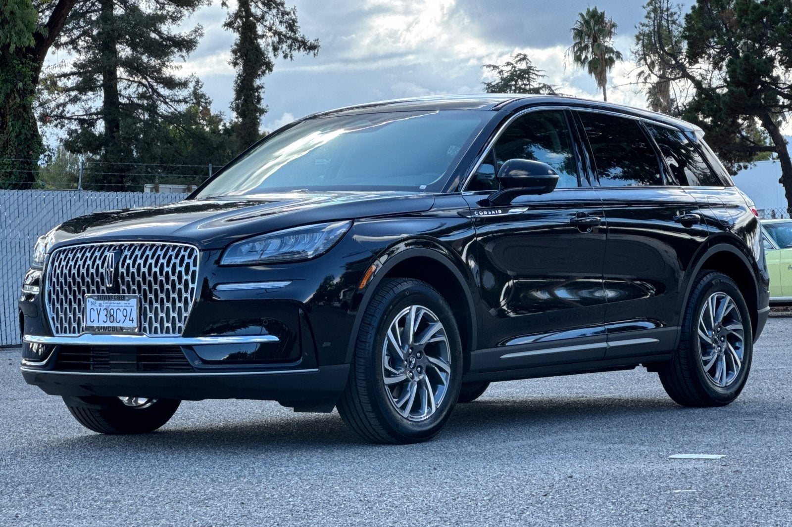 2025 Lincoln Corsair Premiere Equipment Group 101A