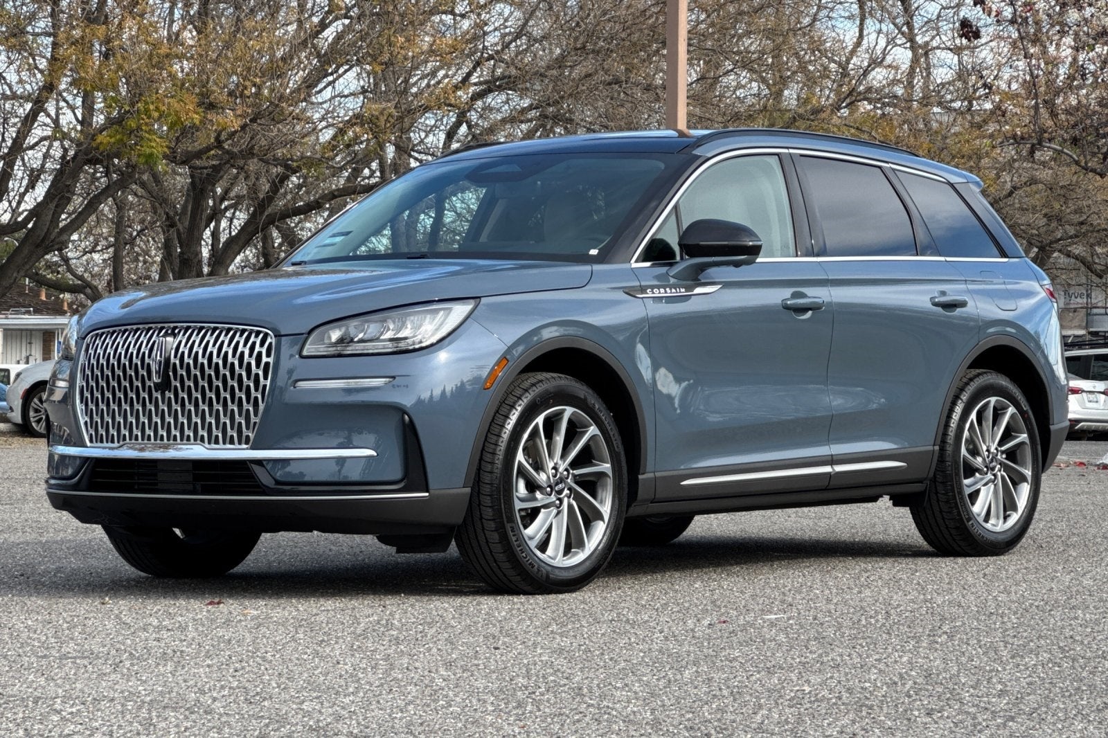 2025 Lincoln Corsair Premiere