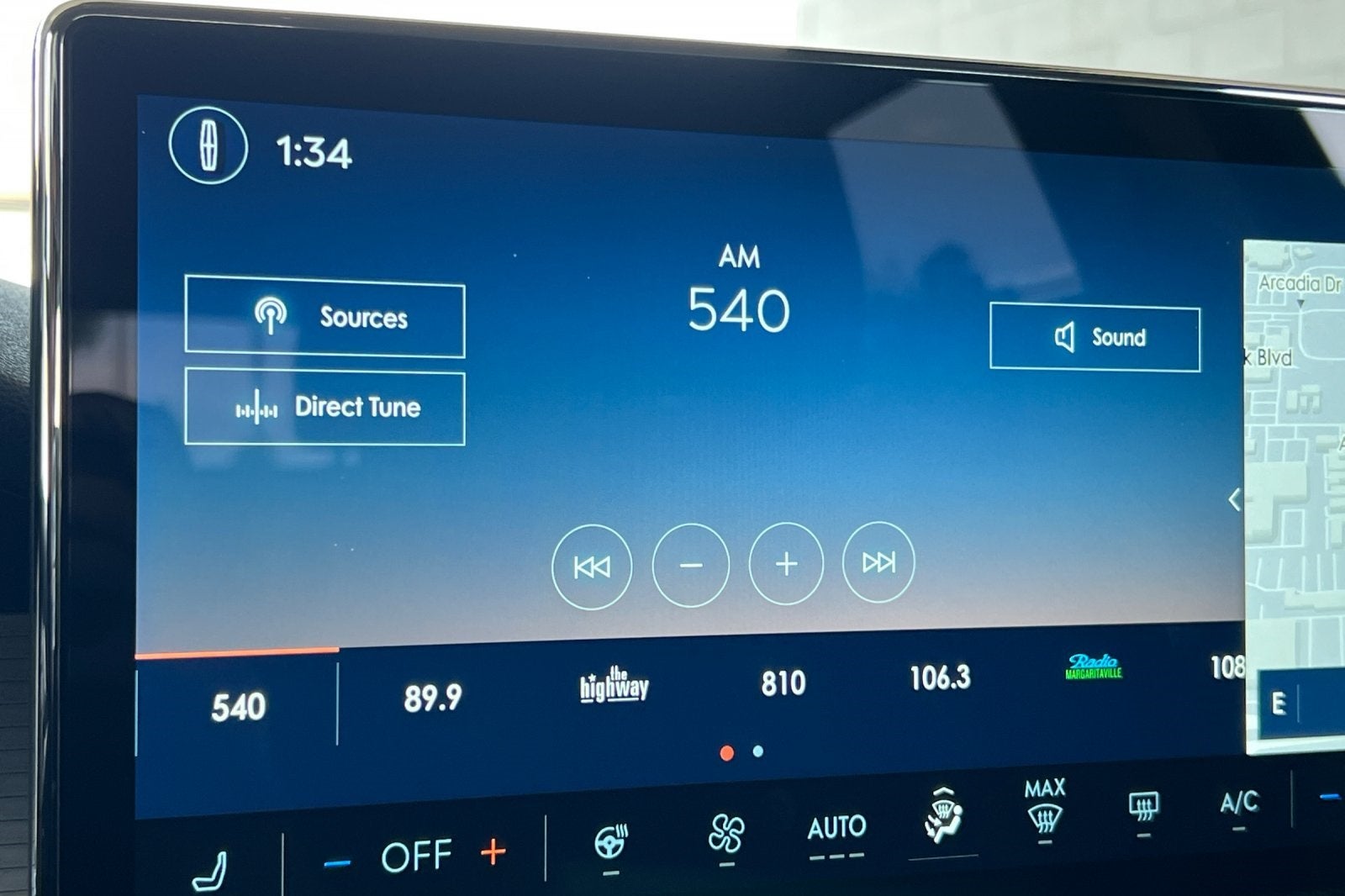 2025 Lincoln Corsair Premiere