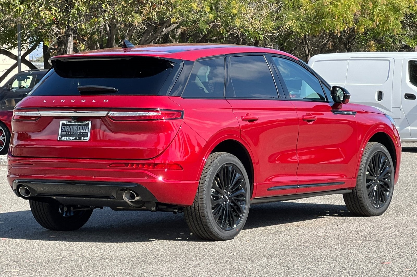 2025 Lincoln Corsair Premiere