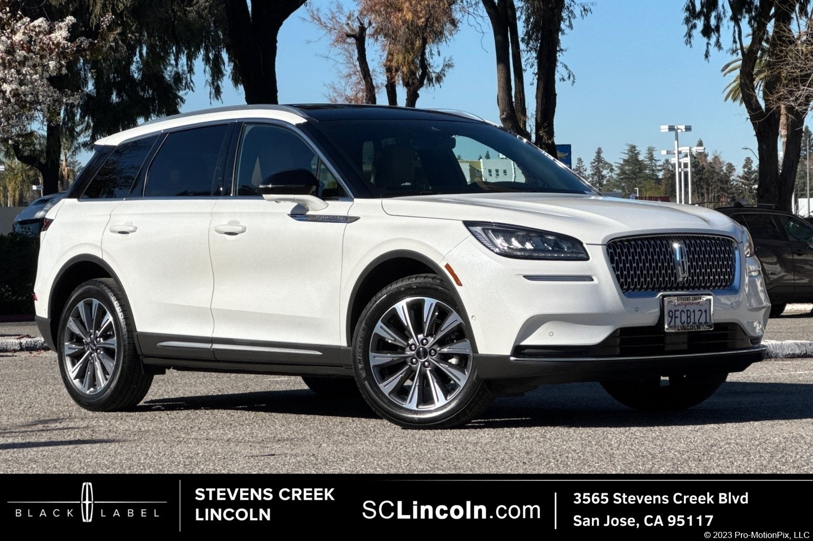 2022 Lincoln Corsair Reserve Equipment Group 201A