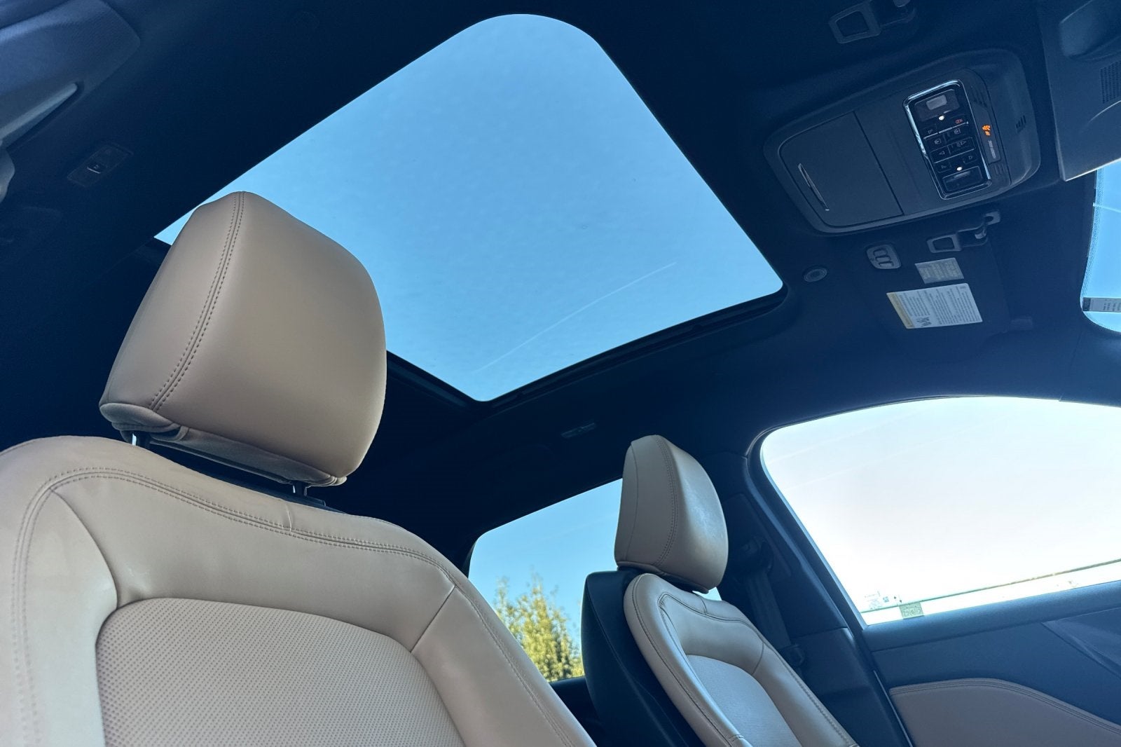 2022 Lincoln Corsair Reserve Equipment Group 201A