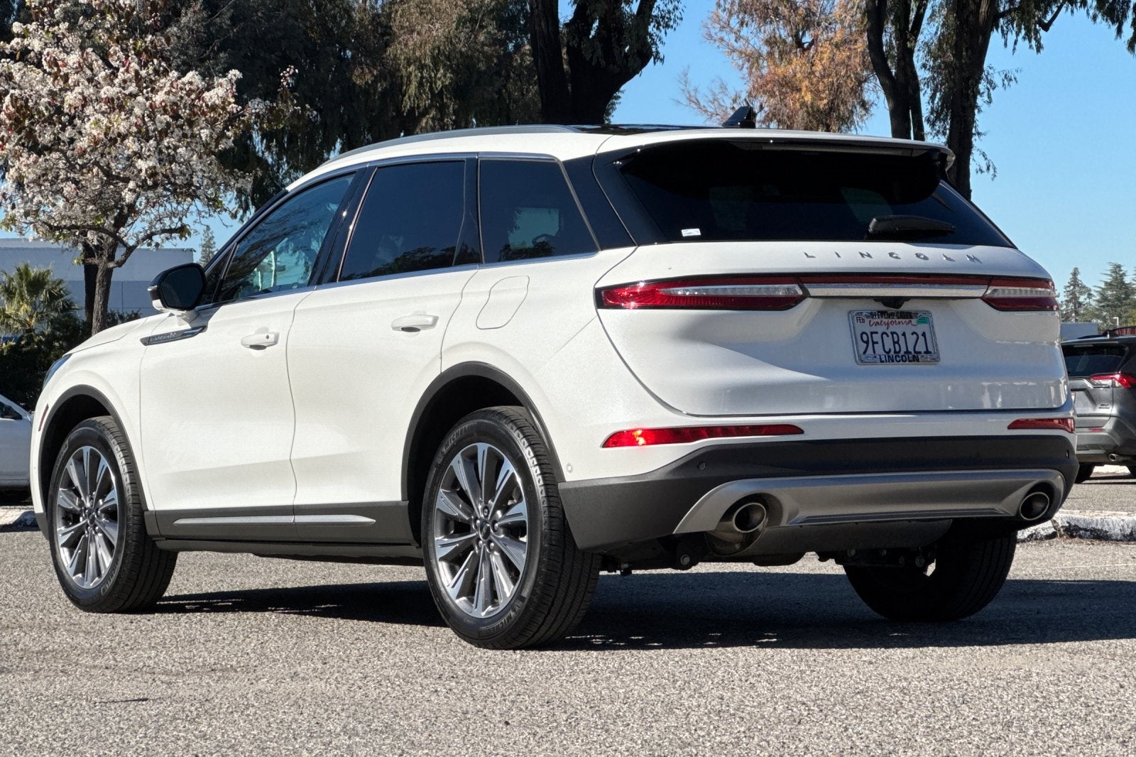 2022 Lincoln Corsair Reserve Equipment Group 201A