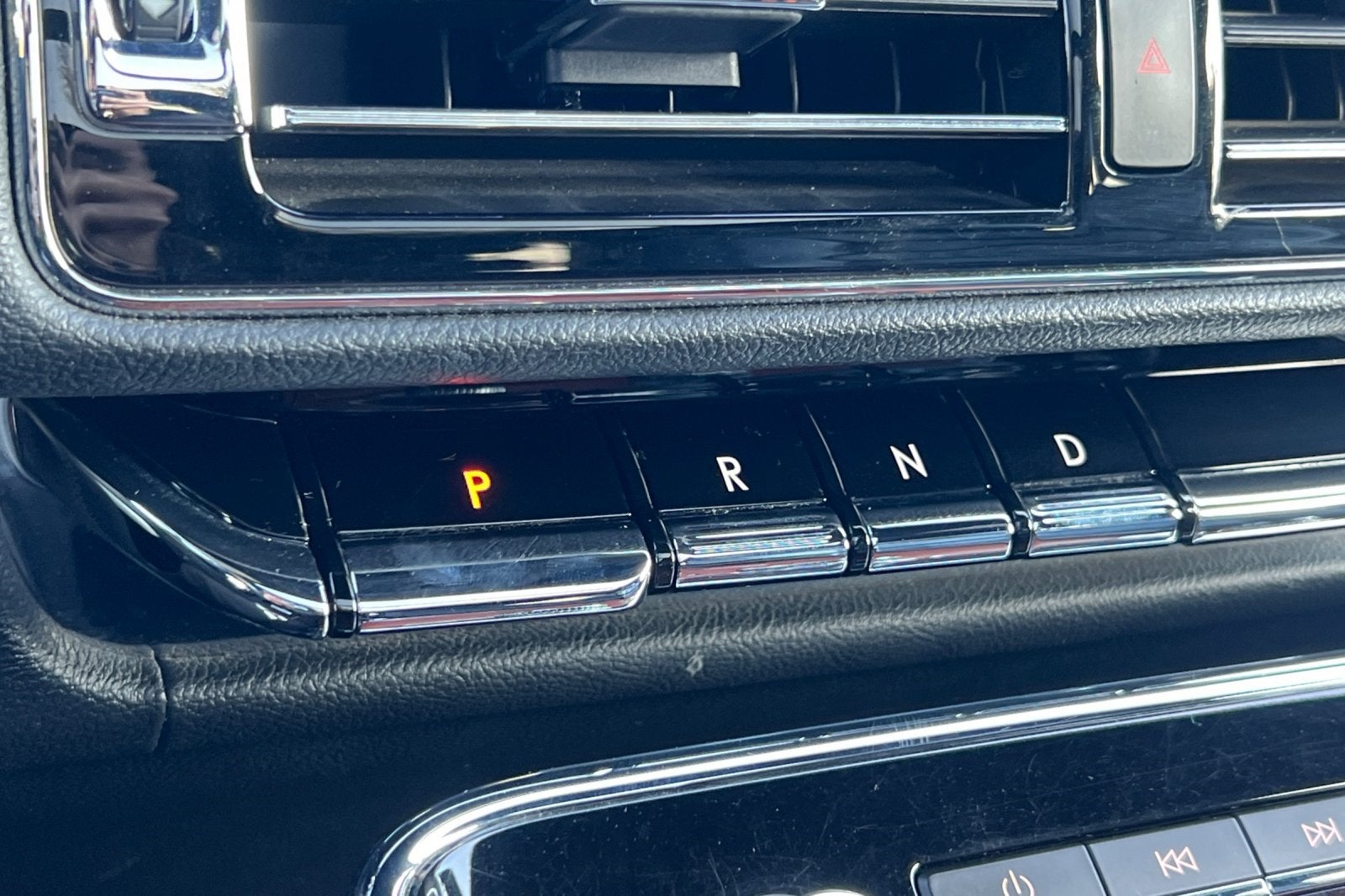 2023 Lincoln Navigator Reserve Equipment Group 201A Reserve I