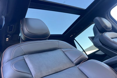 2025 Lincoln Navigator Black Label