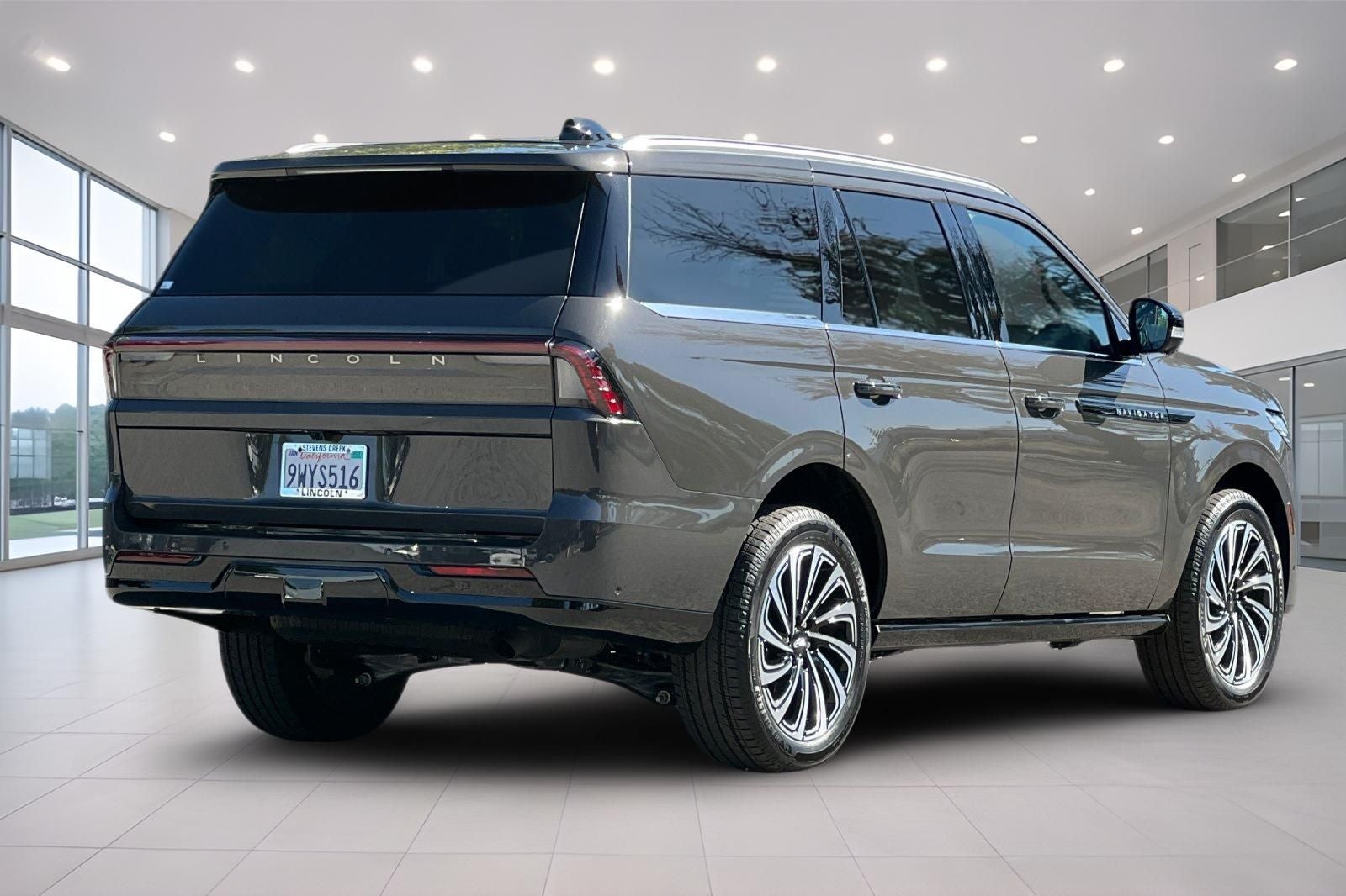 2025 Lincoln Navigator Black Label
