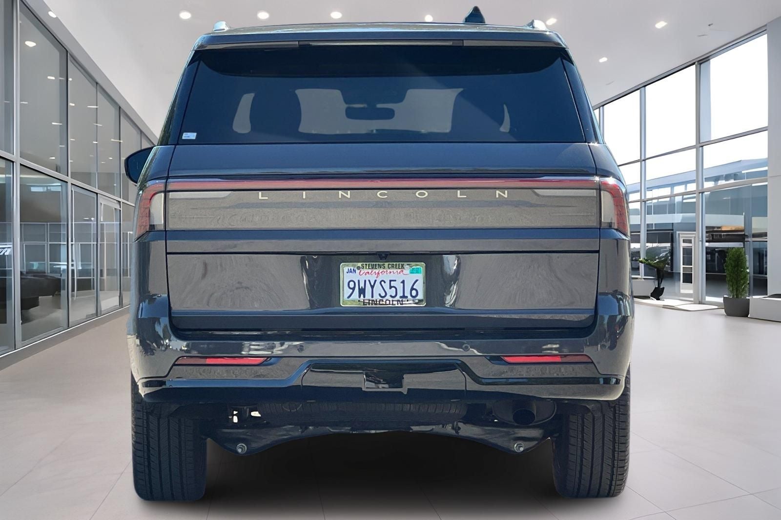 2025 Lincoln Navigator Black Label