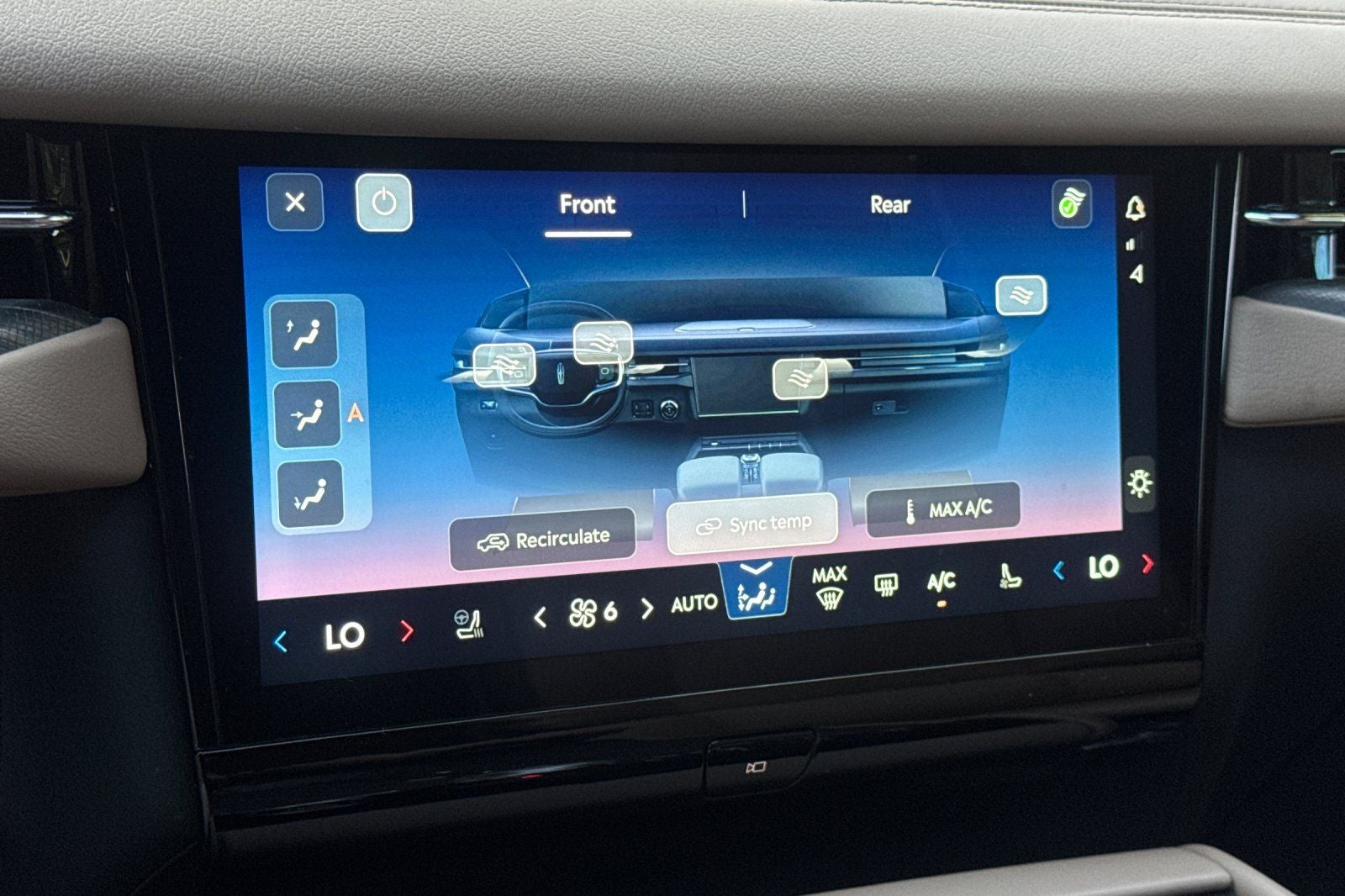 2025 Lincoln Navigator Black Label
