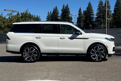 2027 Lincoln Navigator Black Label