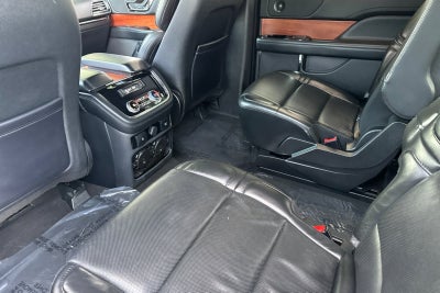 2019 Lincoln Navigator L Select