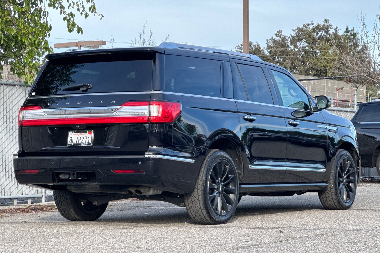 2019 Lincoln Navigator L Select