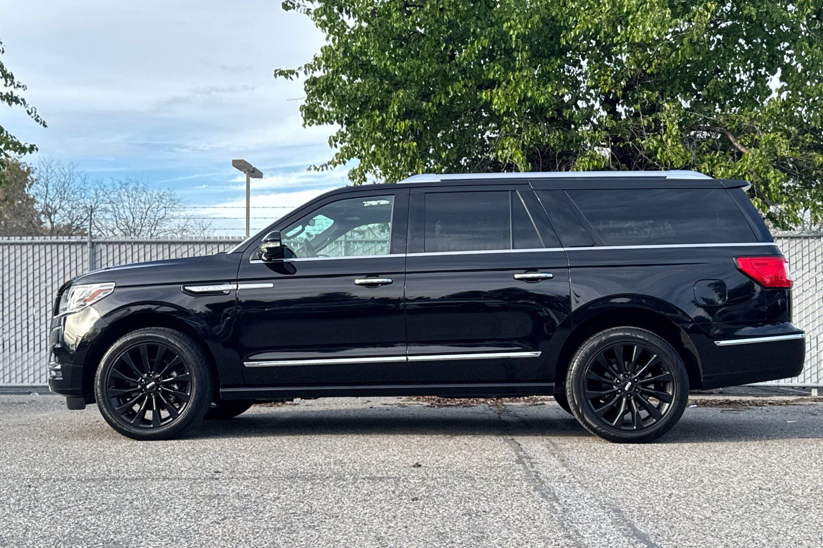 2019 Lincoln Navigator L Select