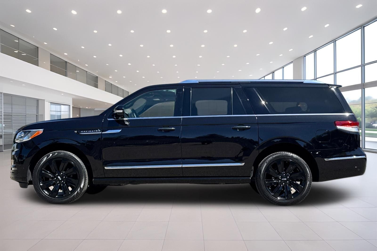 2023 Lincoln Navigator L Reserve