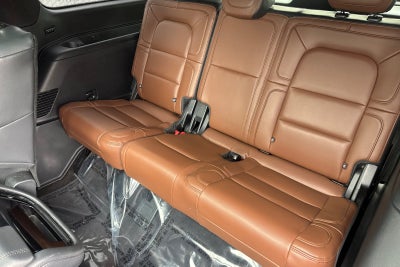 2023 Lincoln Navigator L Reserve Equipment Group 201A Reserve I