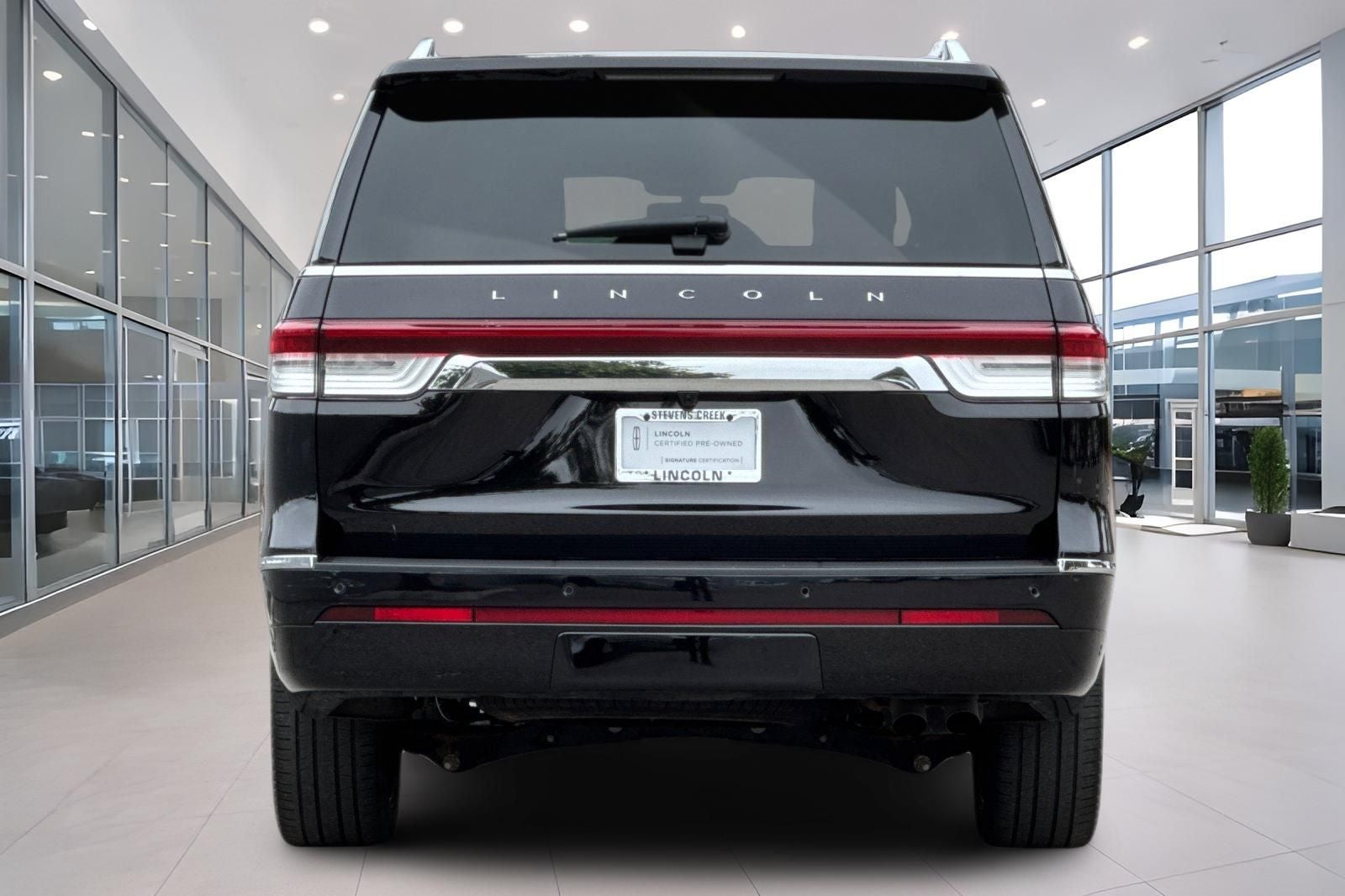 2023 Lincoln Navigator L Reserve Equipment Group 201A Reserve I