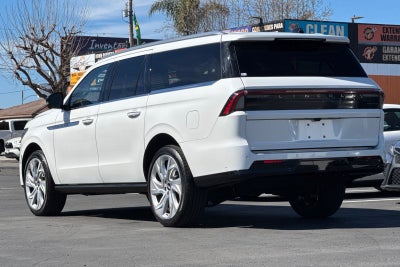 2025 Lincoln Navigator L Reserve