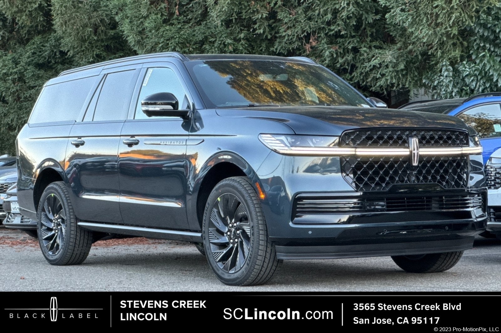 2025 Lincoln Navigator L Reserve