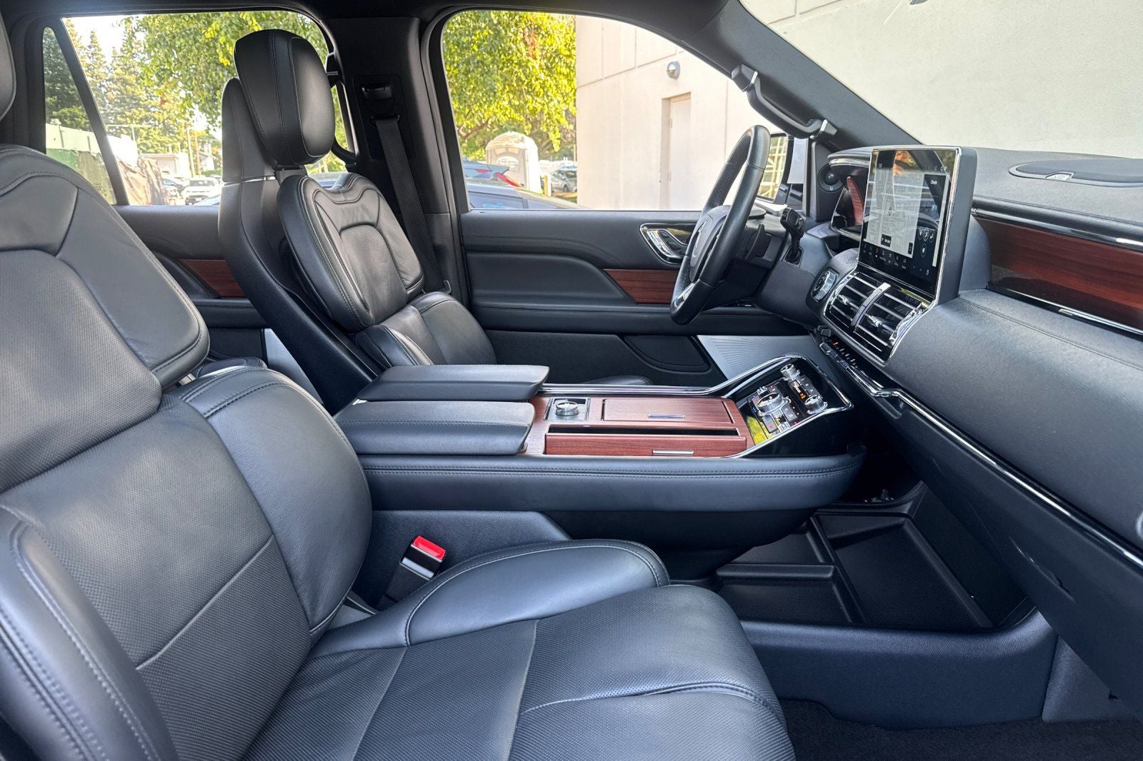 2023 Lincoln Navigator L Reserve