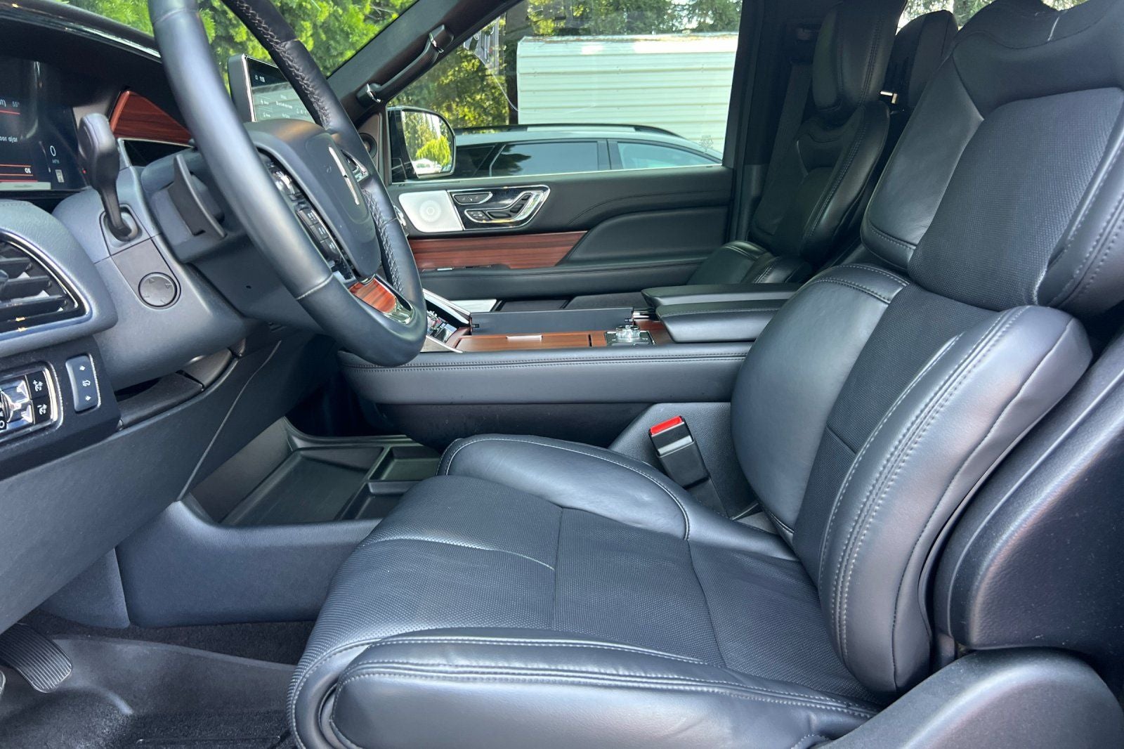 2024 Lincoln Navigator L Reserve