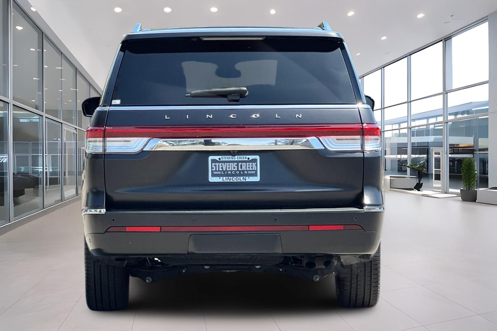 2024 Lincoln Navigator L Reserve