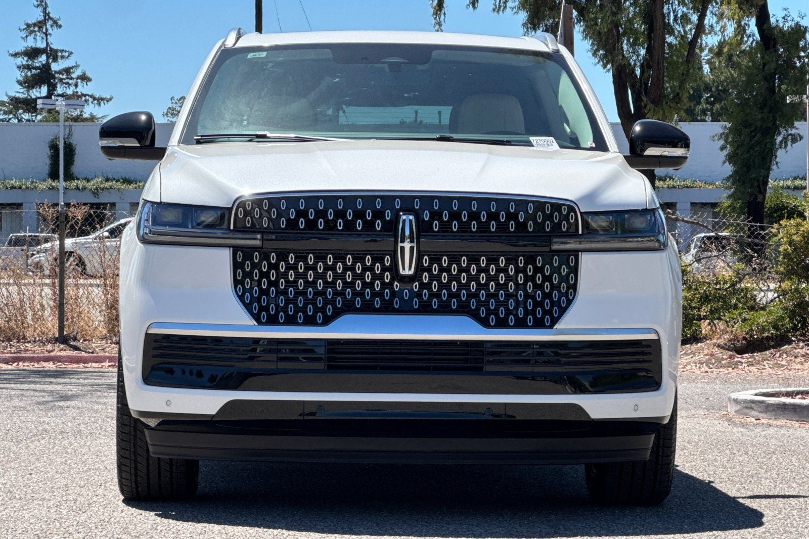 2027 Lincoln Navigator L Reserve