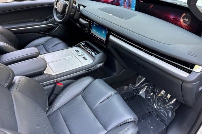 2027 Lincoln Navigator L Reserve