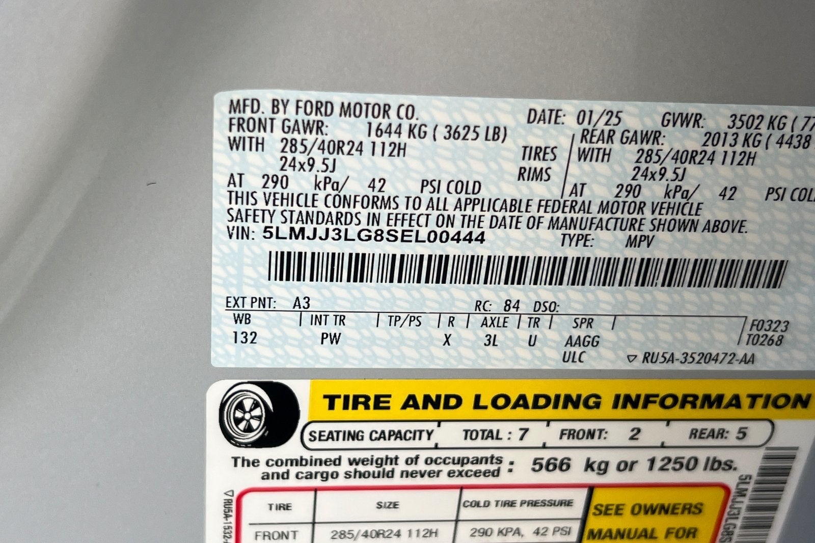 2025 Lincoln Navigator L Reserve Equipment Group 202A Reserve II