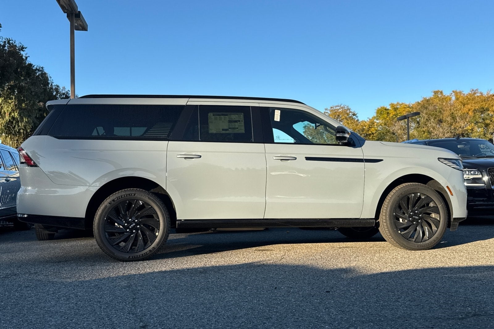 2025 Lincoln Navigator L Reserve