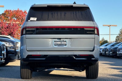 2025 Lincoln Navigator L Reserve