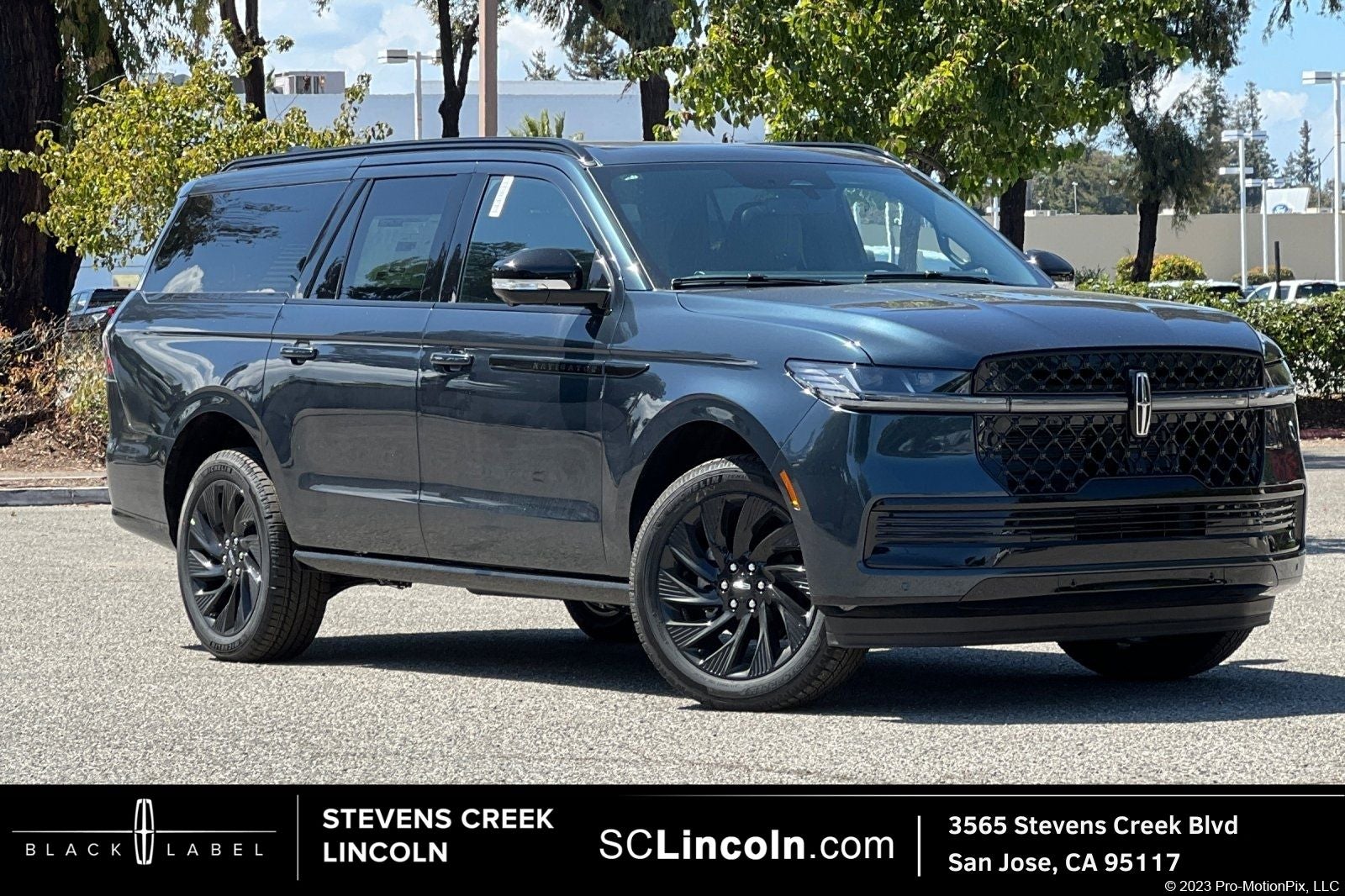 2026 Lincoln Navigator L Reserve