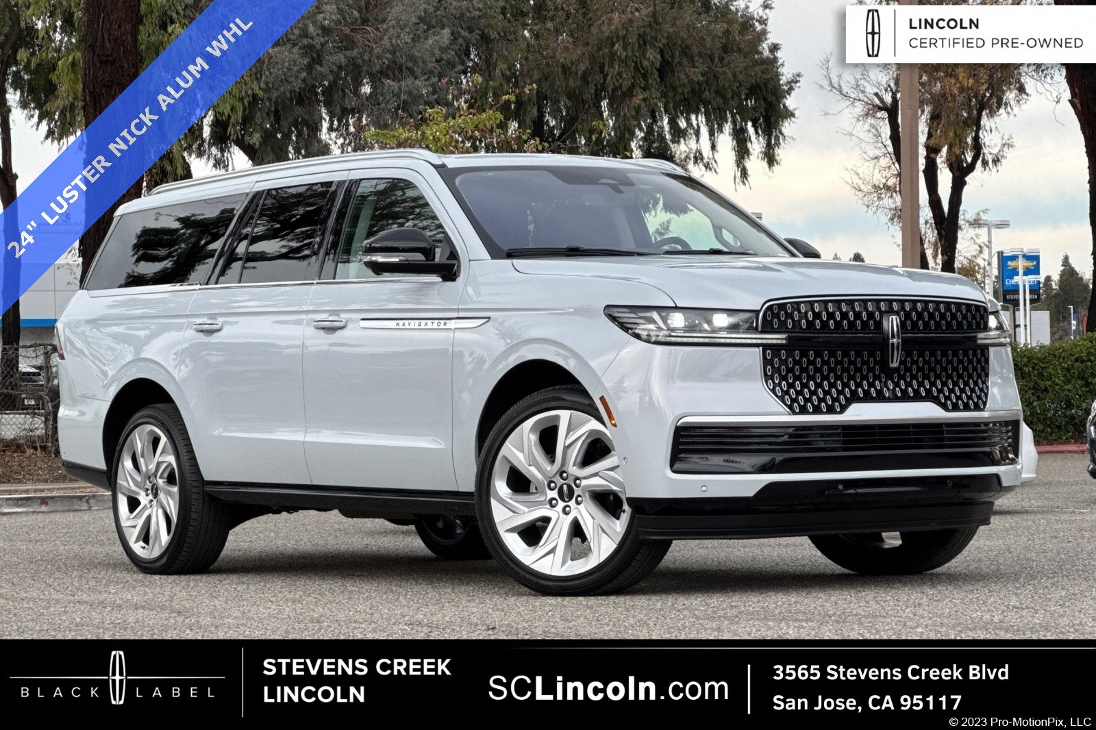 2025 Lincoln Navigator L Reserve Equipment Group 202A Reserve II