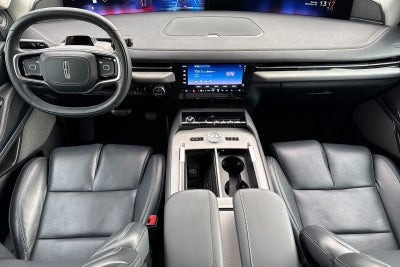 2025 Lincoln Navigator L Reserve Equipment Group 202A Reserve II