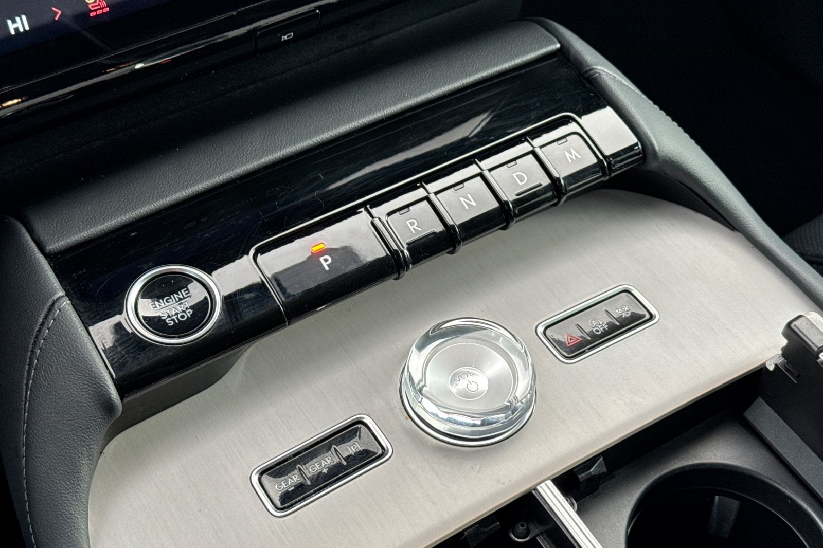 2025 Lincoln Navigator L Reserve Equipment Group 202A Reserve II