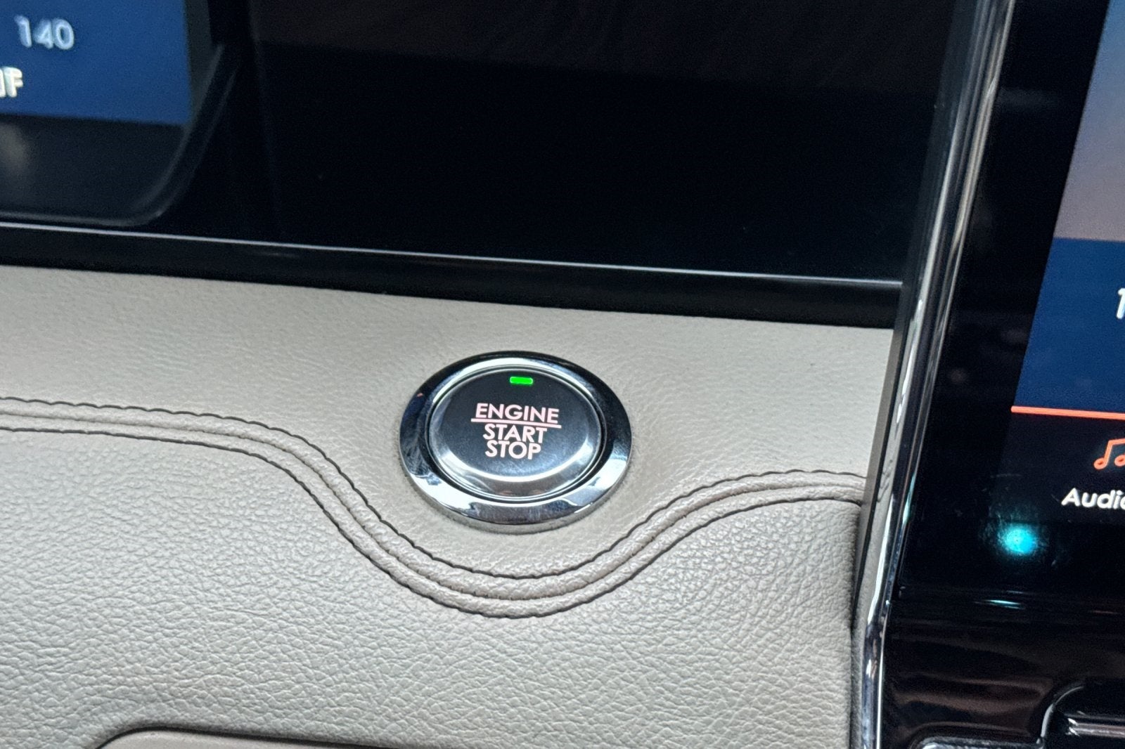 2022 Lincoln Navigator L L Reserve Luxury Package